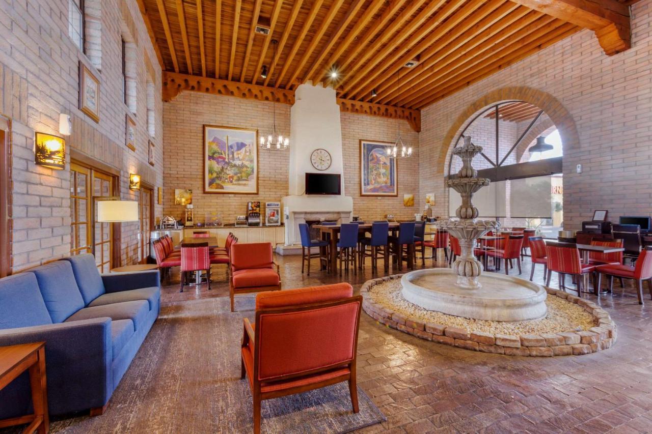 Comfort Suites At Sabino Canyon Тусон Екстер'єр фото
