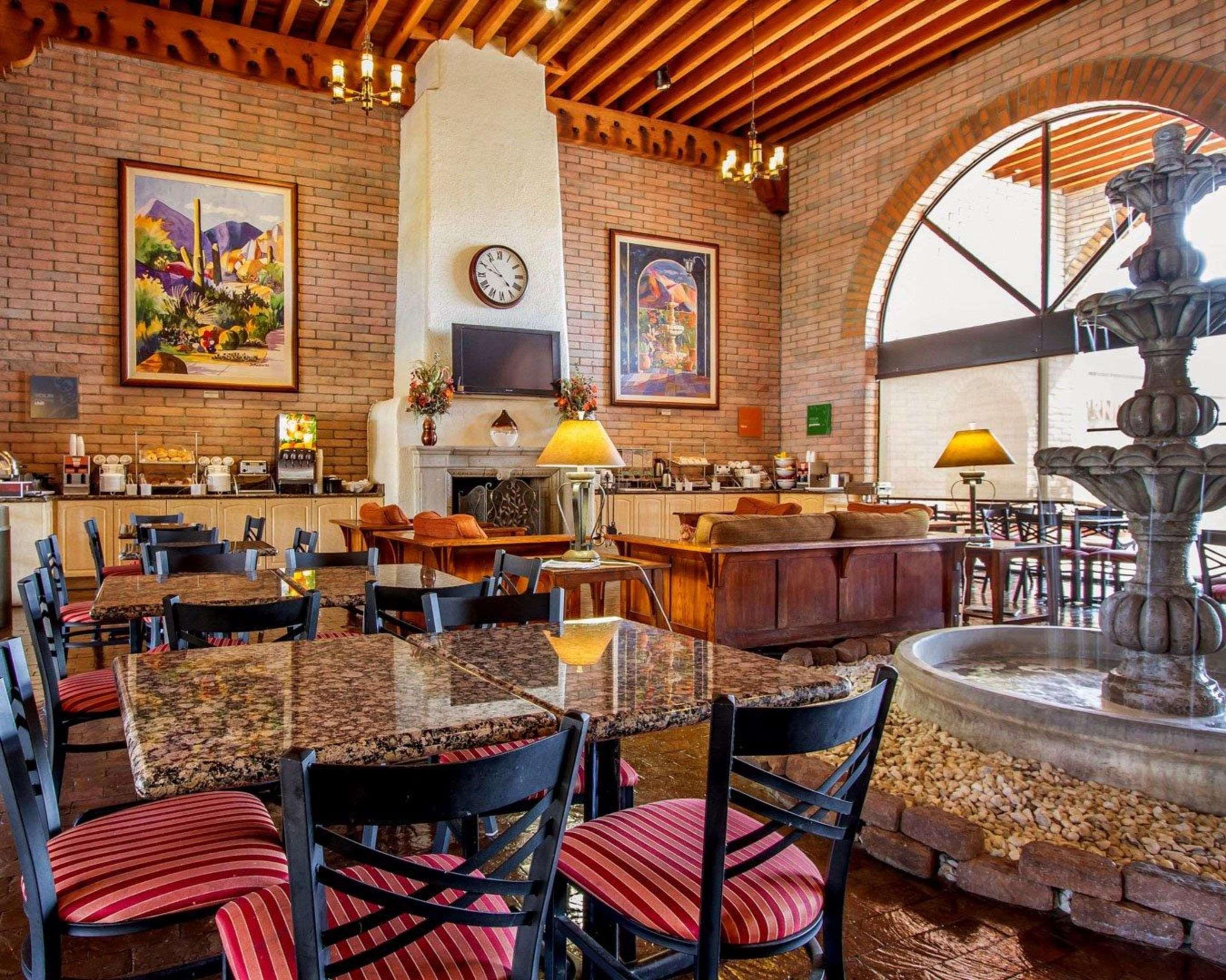 Comfort Suites At Sabino Canyon Тусон Екстер'єр фото