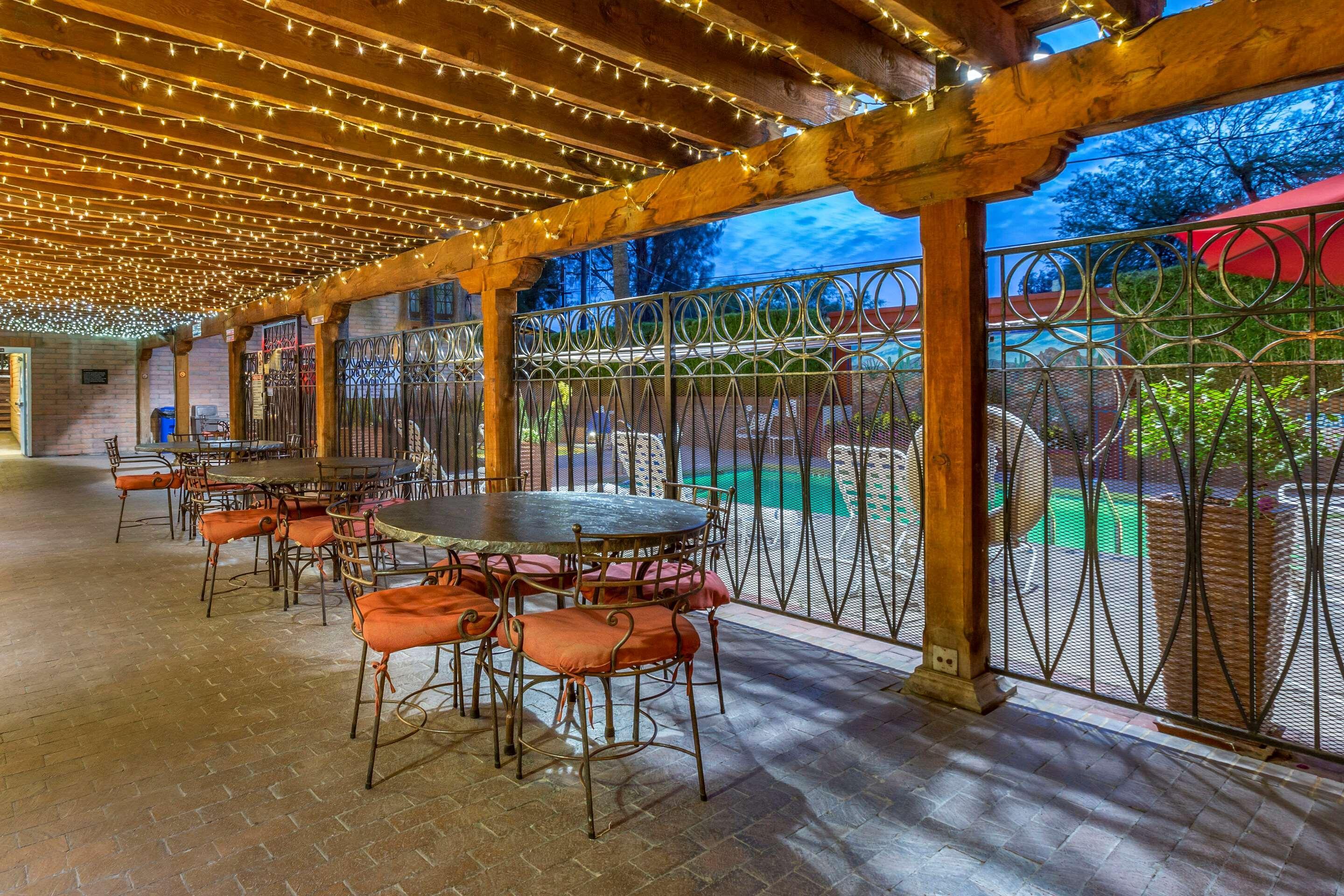 Comfort Suites At Sabino Canyon Тусон Екстер'єр фото