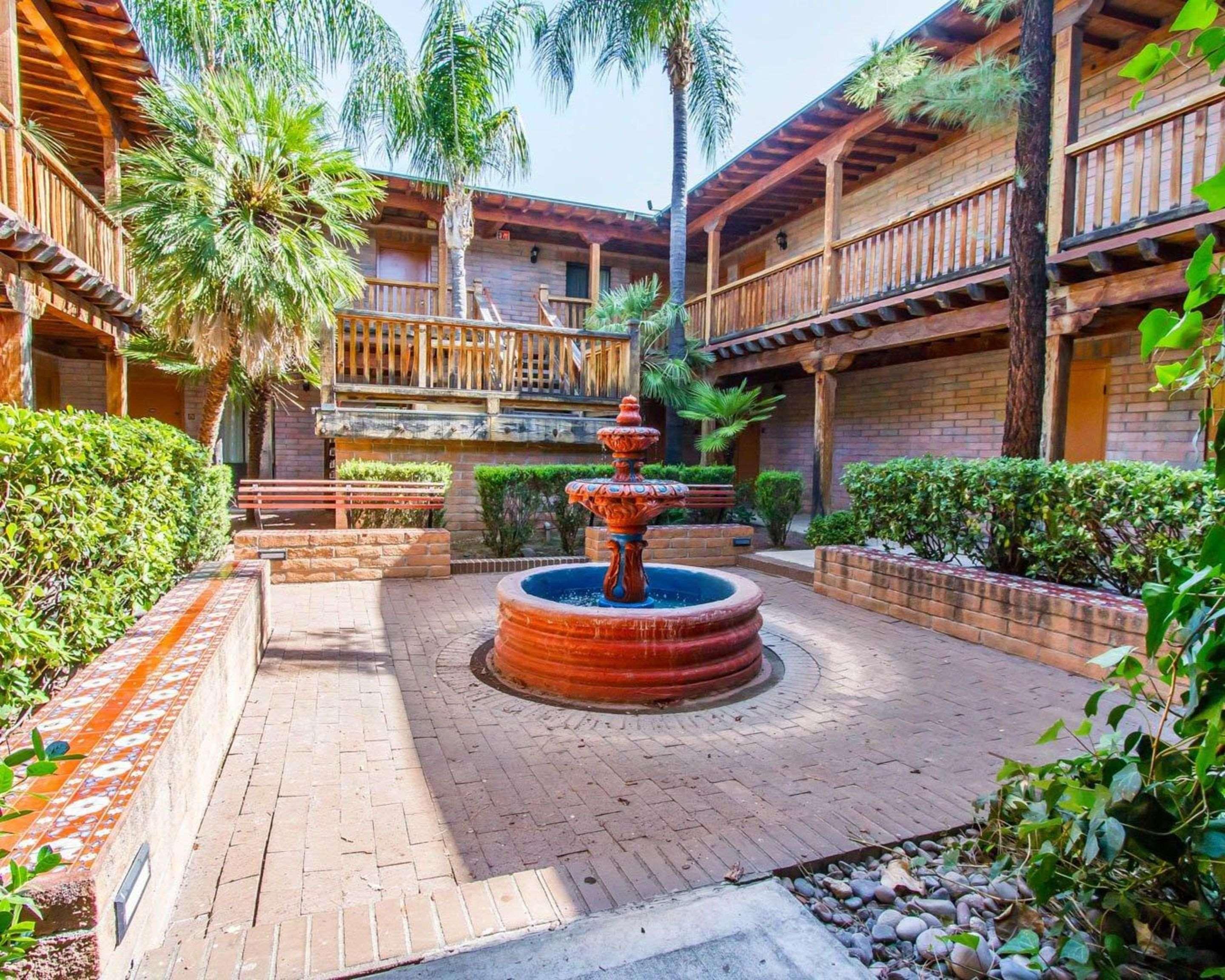 Comfort Suites At Sabino Canyon Тусон Екстер'єр фото