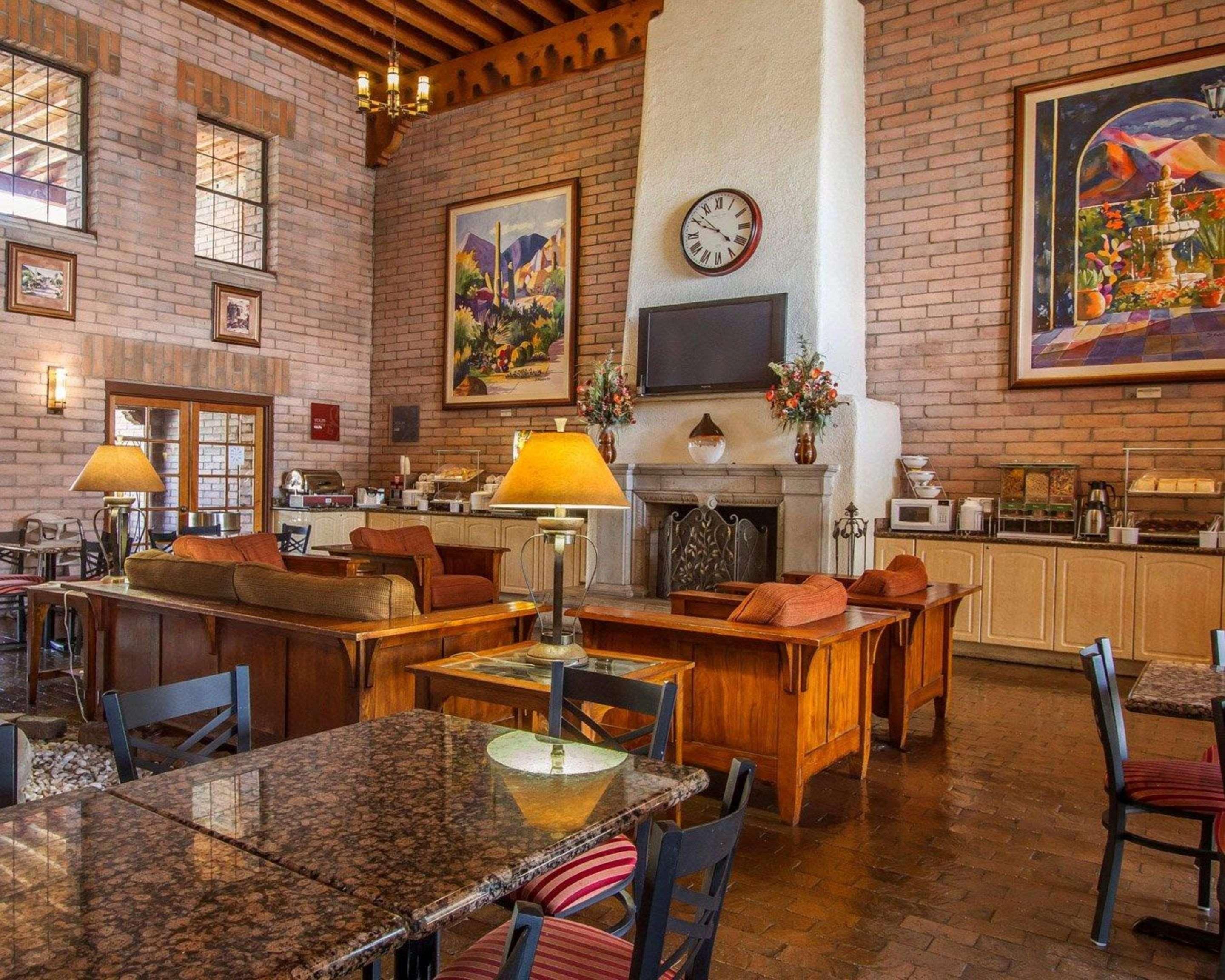 Comfort Suites At Sabino Canyon Тусон Екстер'єр фото