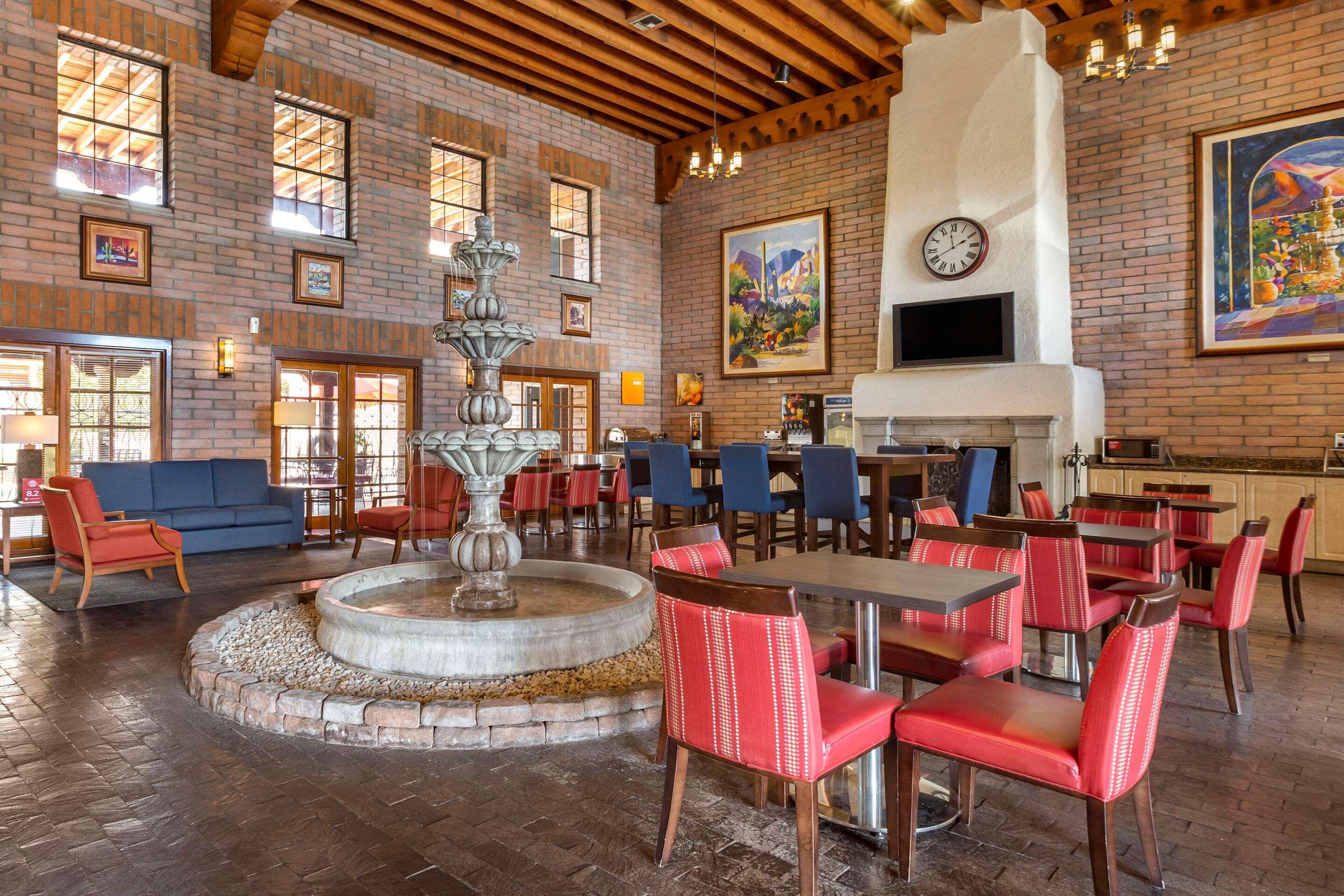 Comfort Suites At Sabino Canyon Тусон Екстер'єр фото